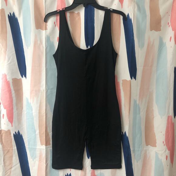 Bumpsuit The Cindy Maternity Romper in Black Size Medium - Picture 5 of 12